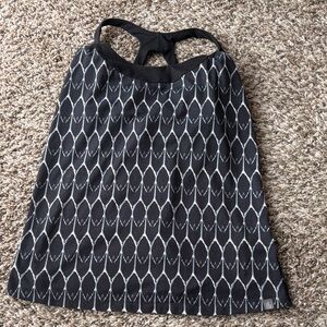 The North Face Black and White Patterned Sleeveless  yoga Top size large